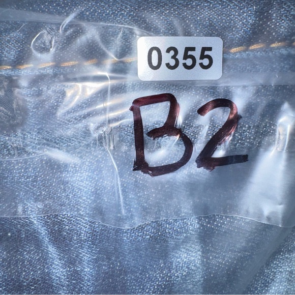 Silver Jeans Suki Surplus Bootcut Dark Wash Womens 26x31 Stretch Denim Flare Fit - Picture 9 of 9